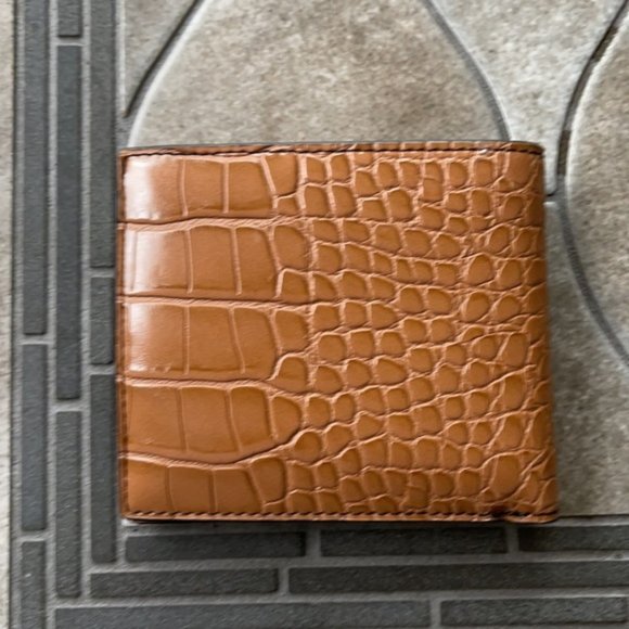 Michael Kors Cooper Billfold Men's Wallet - Picture 4 of 12